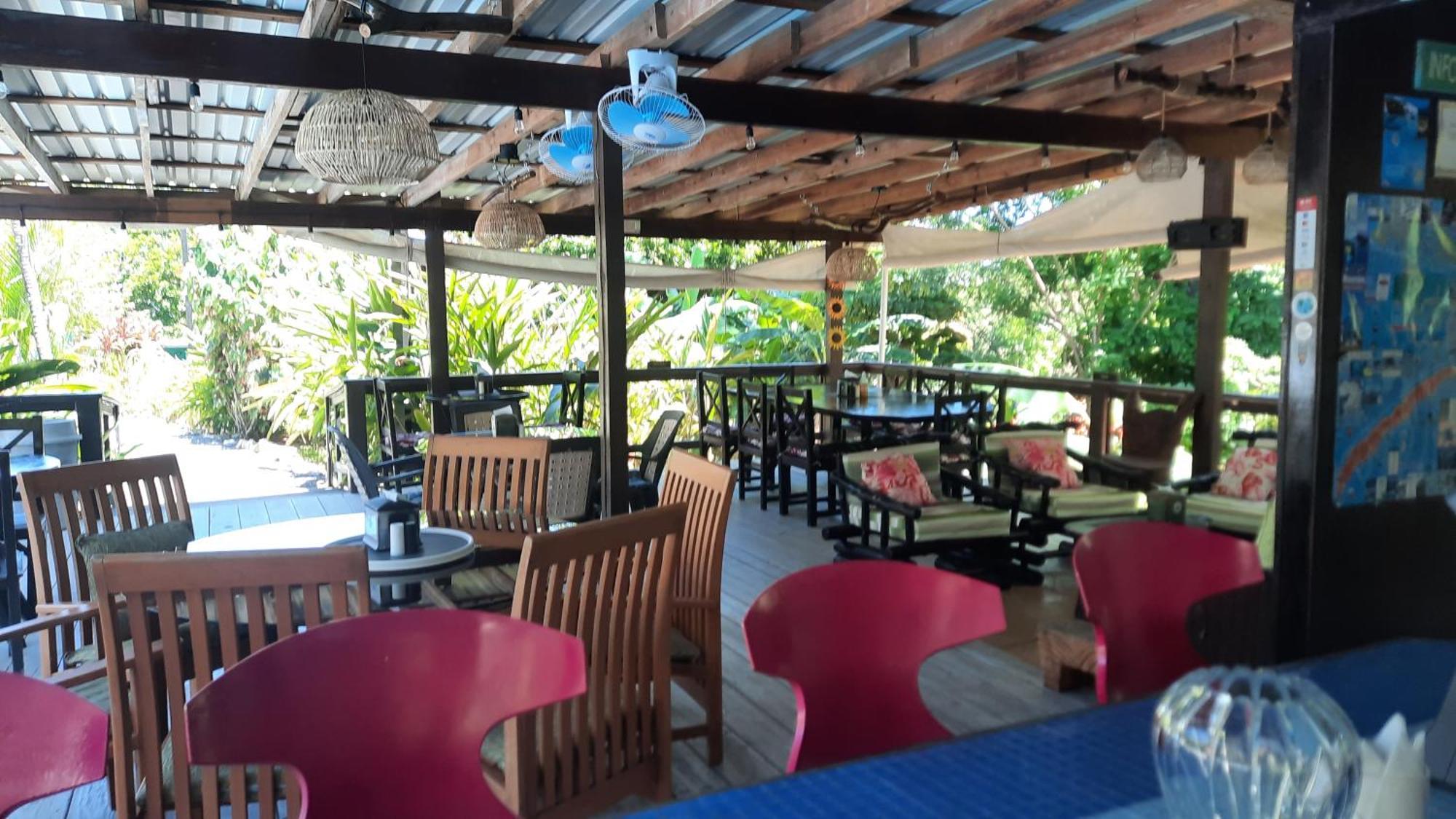 Guava Grove Resort & Villas Sandy Bay Exteriér fotografie