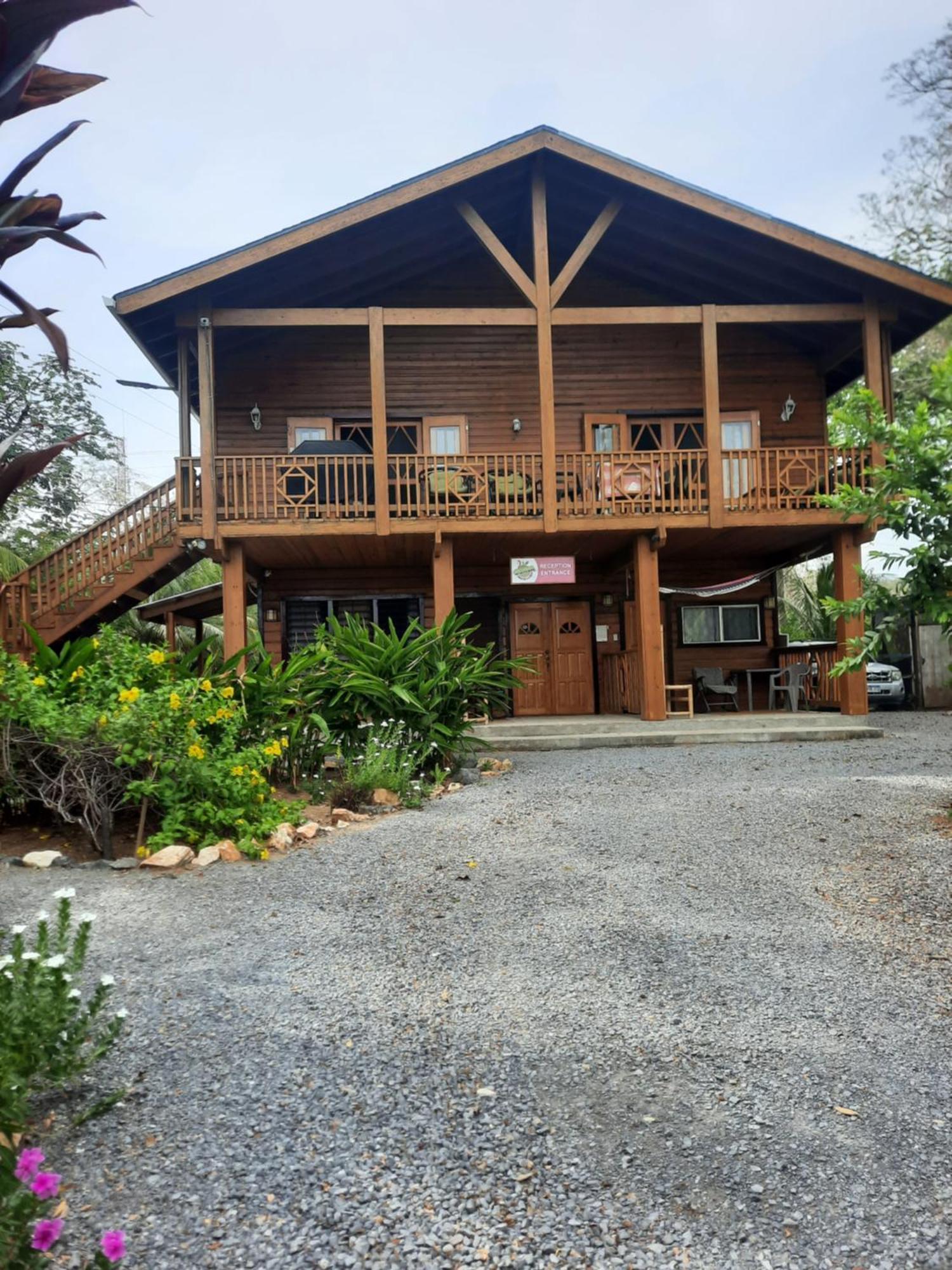 Guava Grove Resort & Villas Sandy Bay Exteriér fotografie